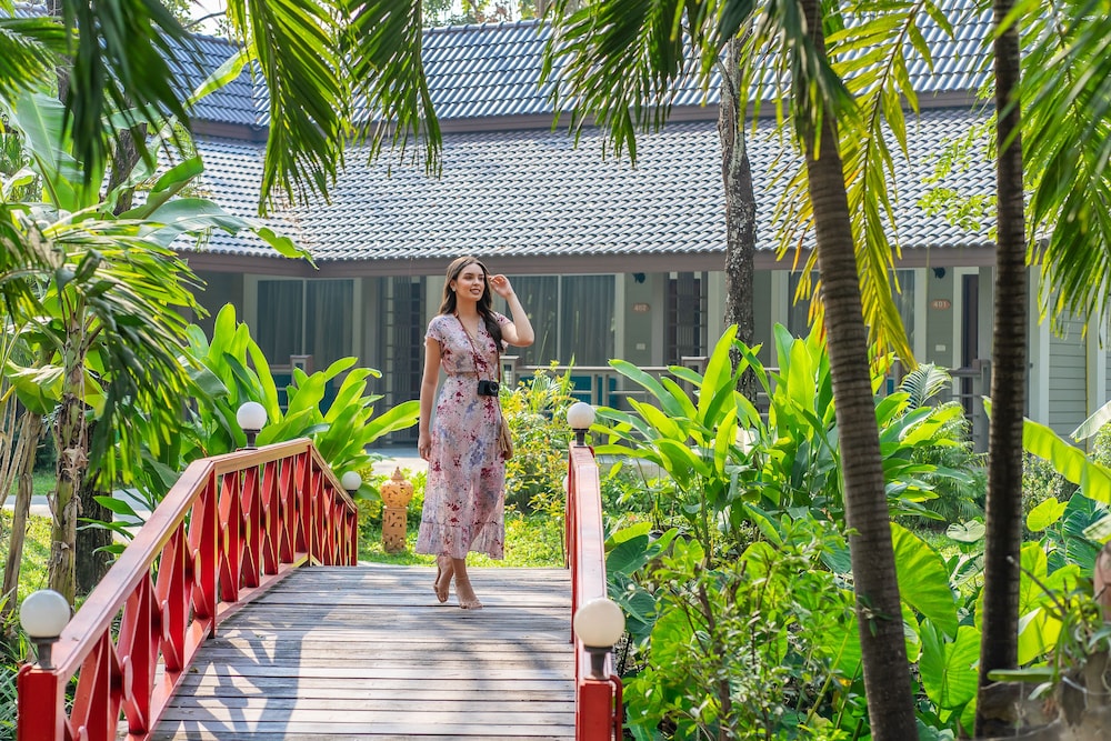 Le Charme Sukhothai Historical Park Resort 54/63