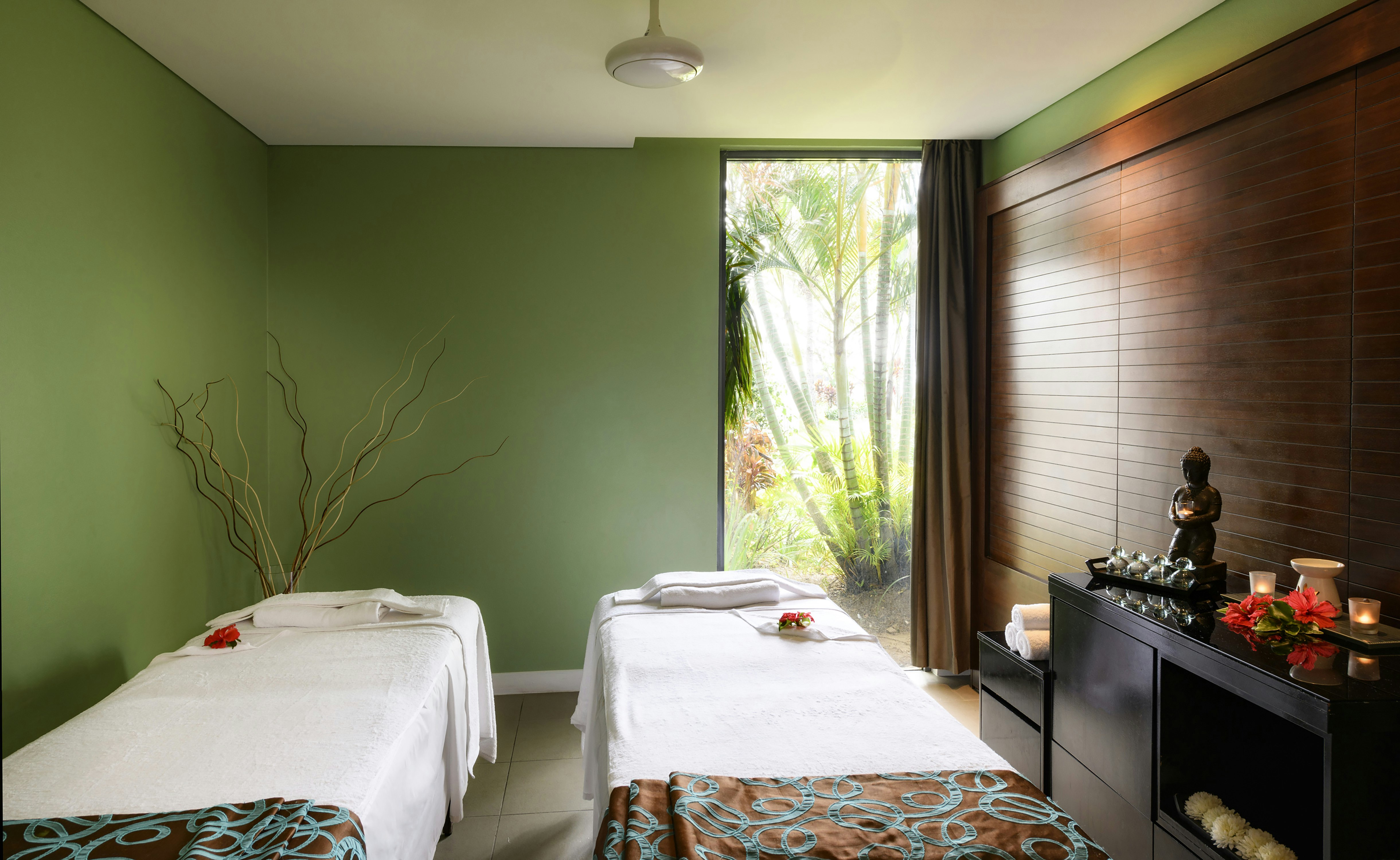 Hilton Fiji Beach Resort And Spa 32/82