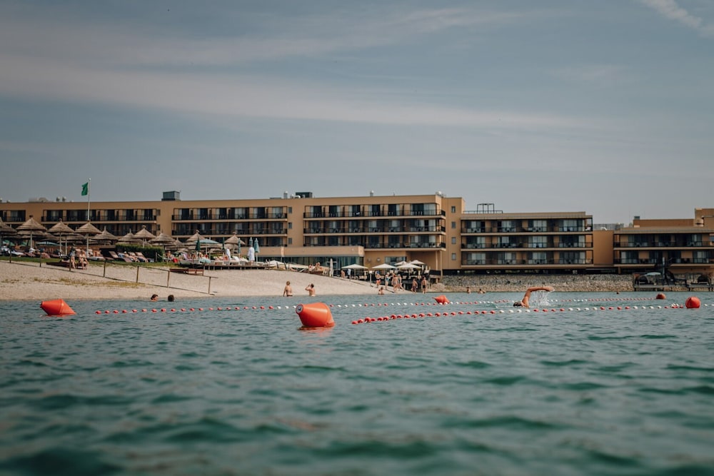 St Martins Therme Und Lodge 37/42