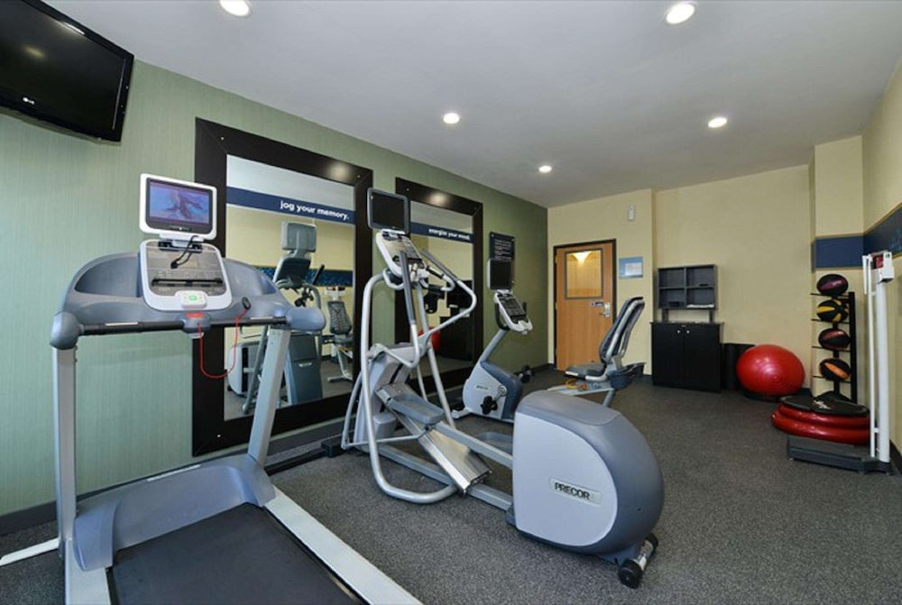 Hampton Inn Sturgis 24/47