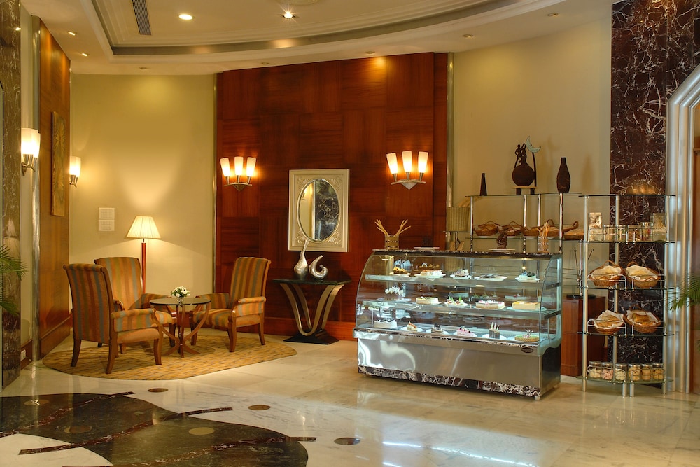 The Manohar Hyderabad 24/44