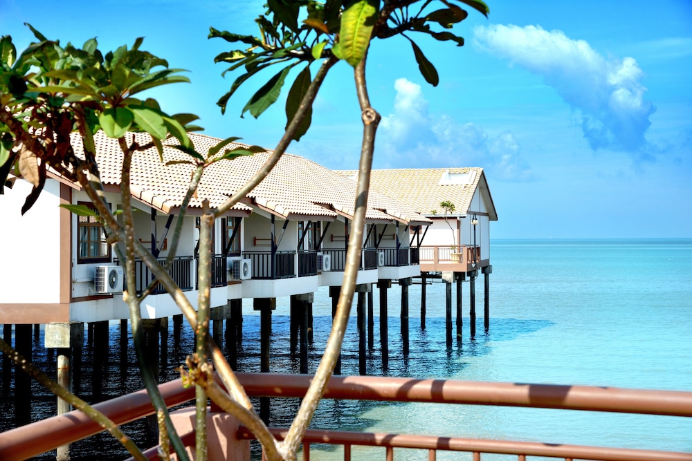 Lexis Port Dickson 56/62