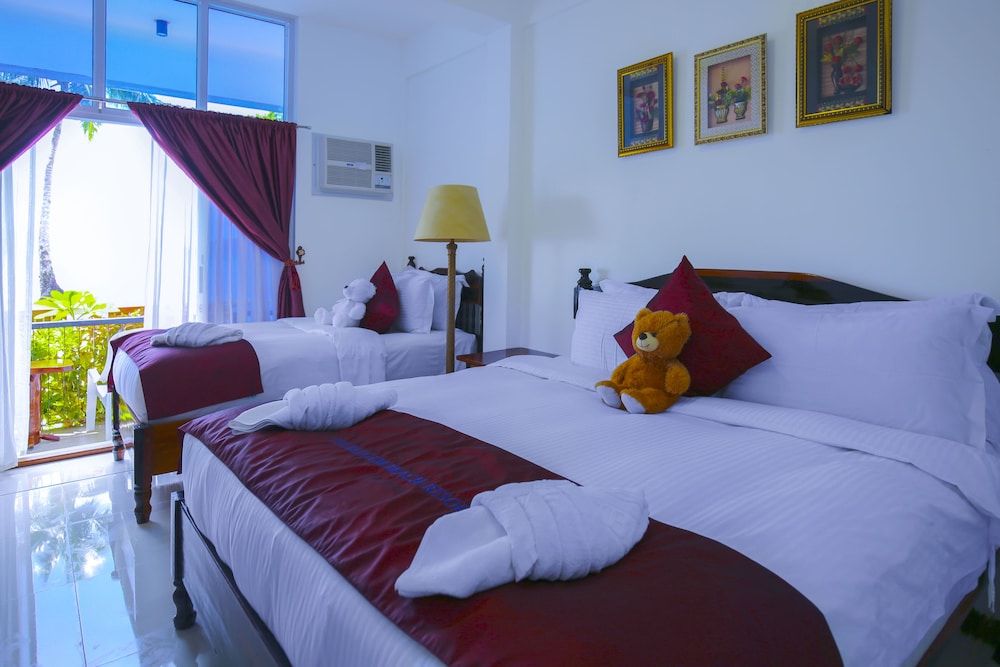 Doublegem Beach Resort 32/79
