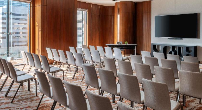Swissotel Corniche Park Towers Doha 38/49