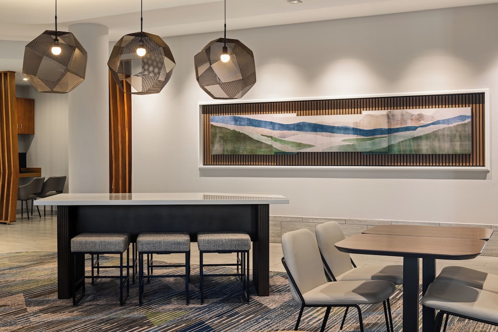 Springhill Suites Kalispell 32/49