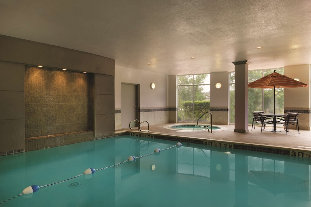 Hyatt Place College Station 36/74