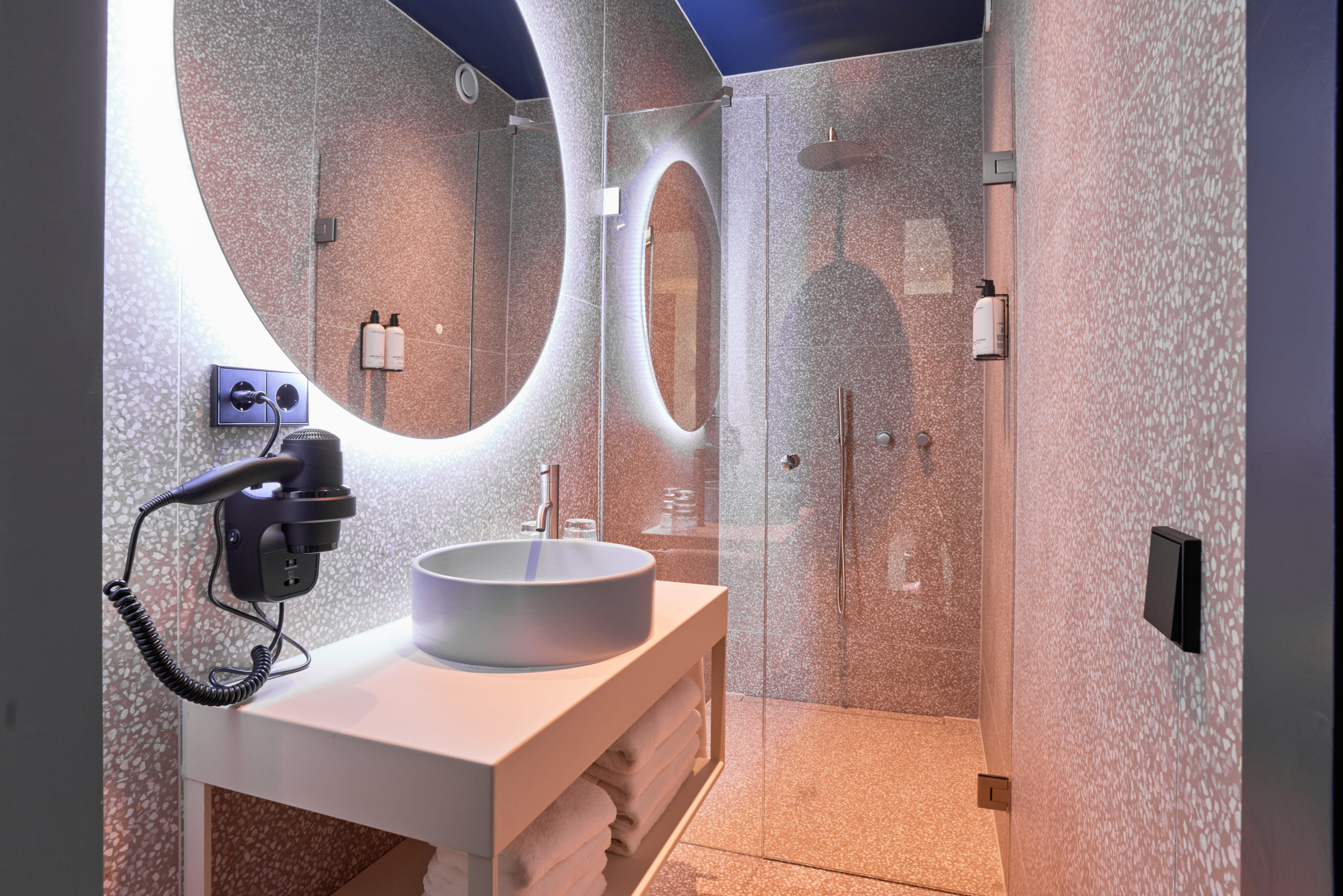 Heavens Hotel Hoorn 22/27