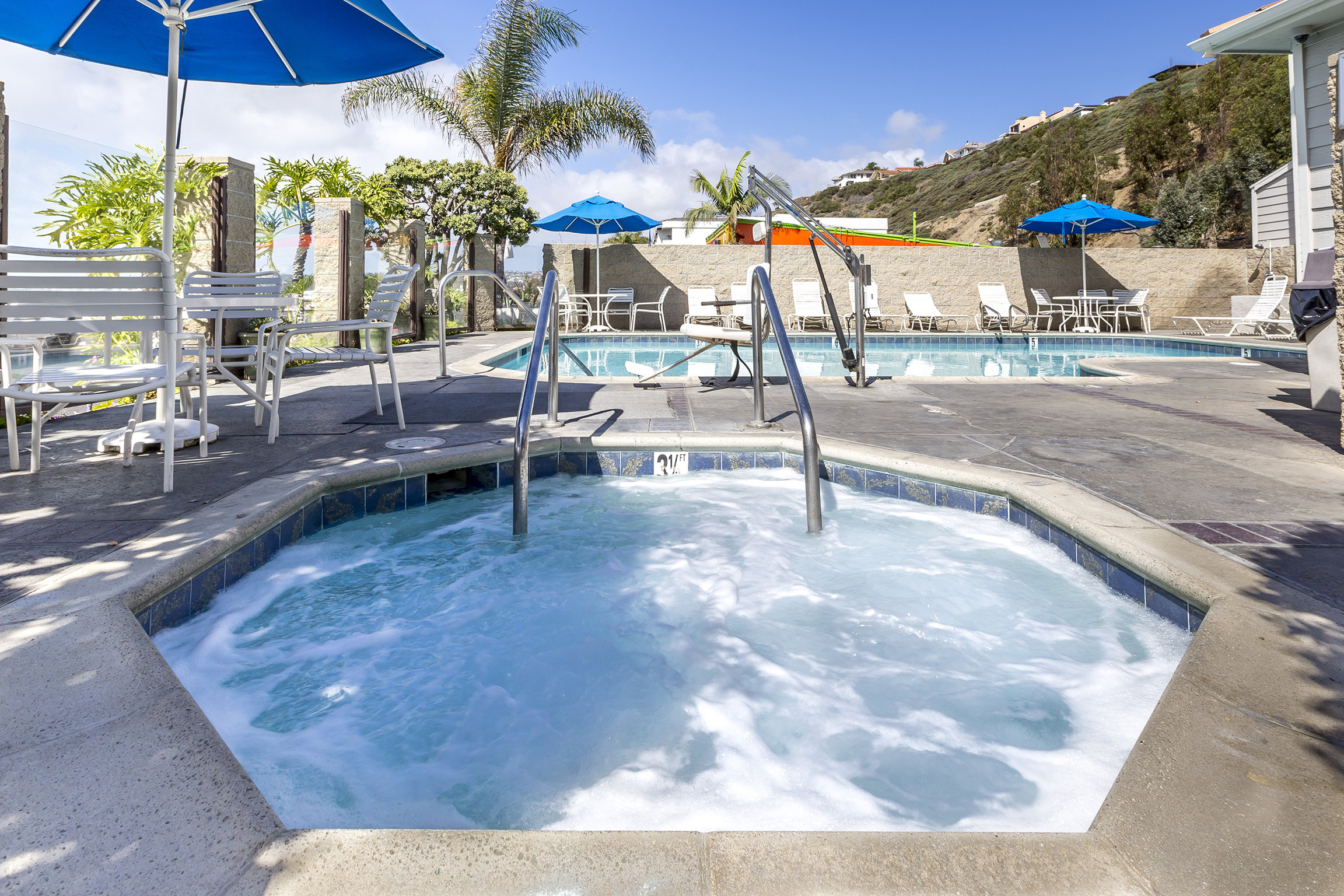 Capistrano Surfside Inn 44/83
