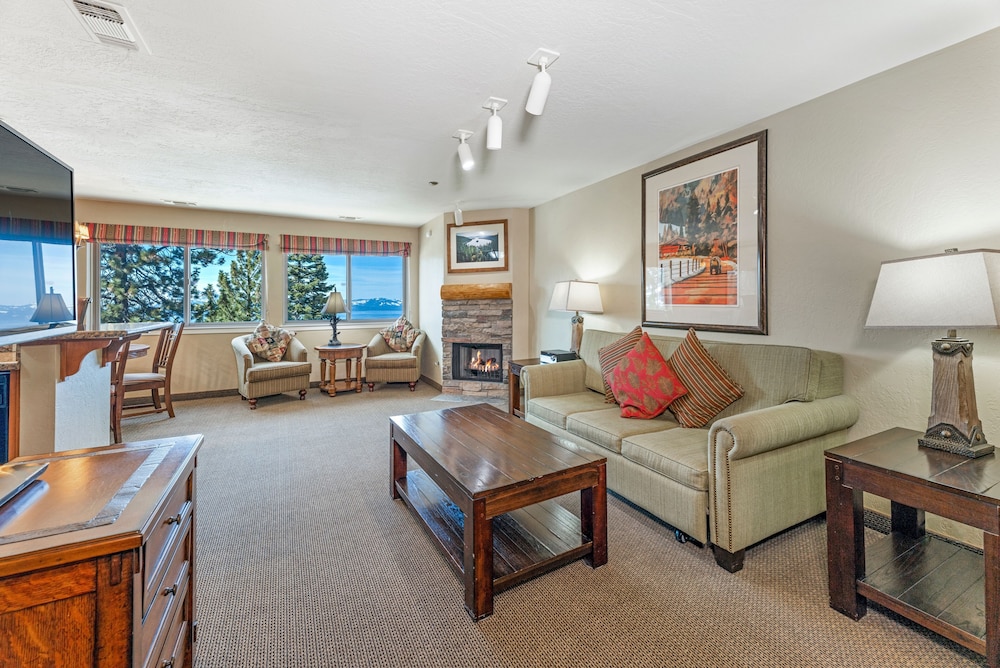 Holiday Inn Club Vacations Tahoe Ridge Resort 65/100
