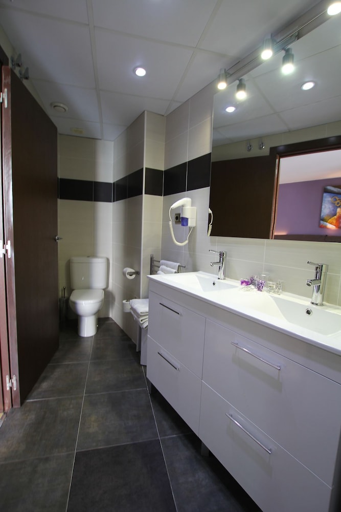 Hotel Tossamar Resort 1/25