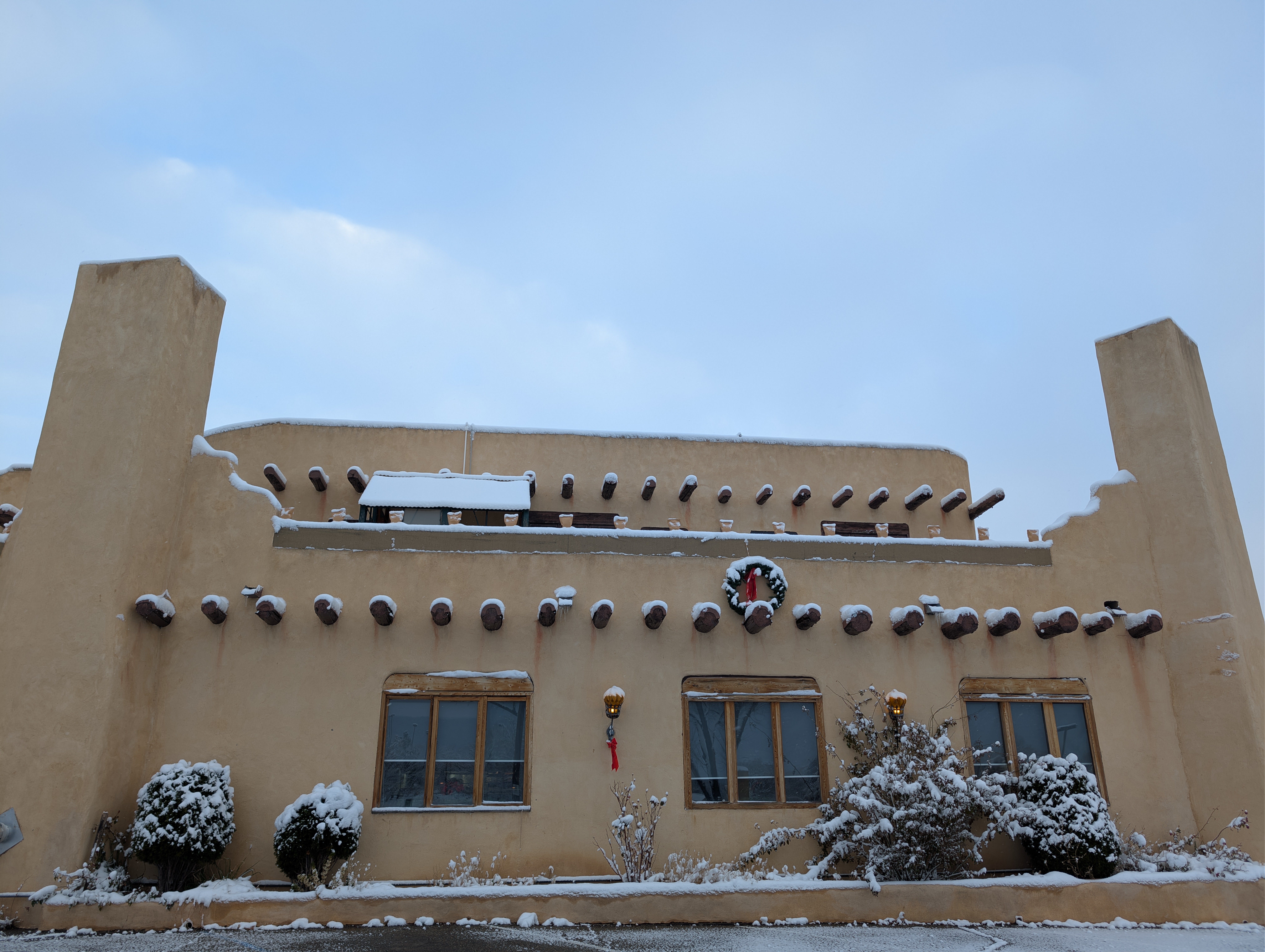 Sagebrush Inn Suites 4/81
