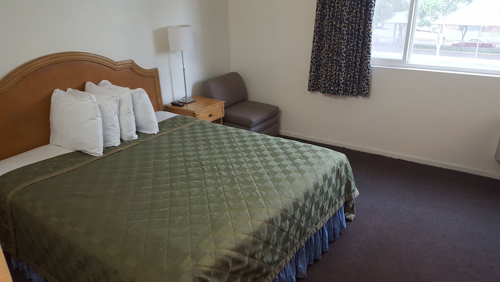 City Center Hotel 14/24
