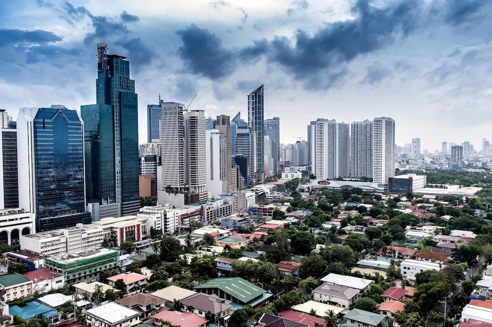 City Garden Hotel Makati 67/71