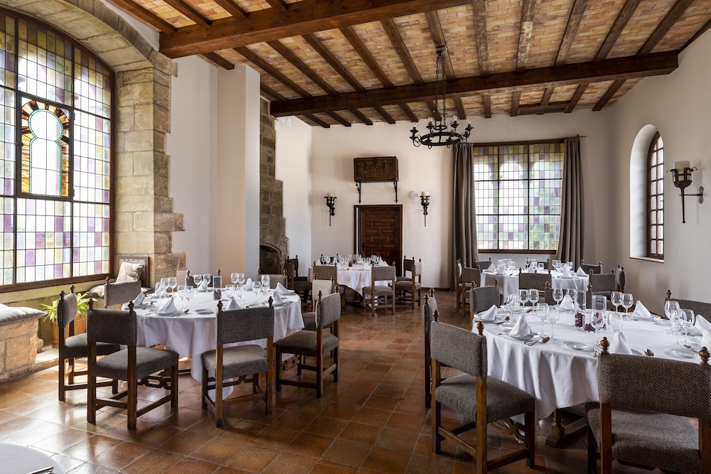 Parador De Tortosa 42/65
