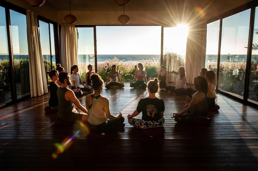 Paradis Plage Surf Yoga Spa Resort 39/83