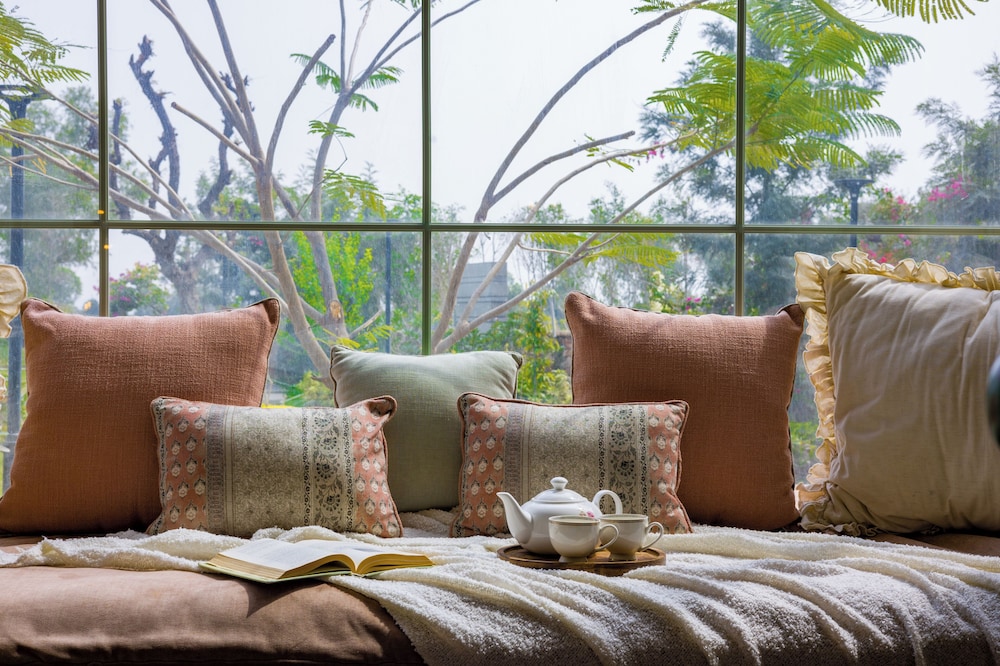 ELIVAAS Noah's Ark 3BHK Villa with Pvt Pool, Garden and Gazebo 45/64