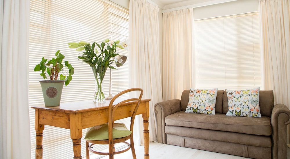 Four Palms Accommodation 42/64