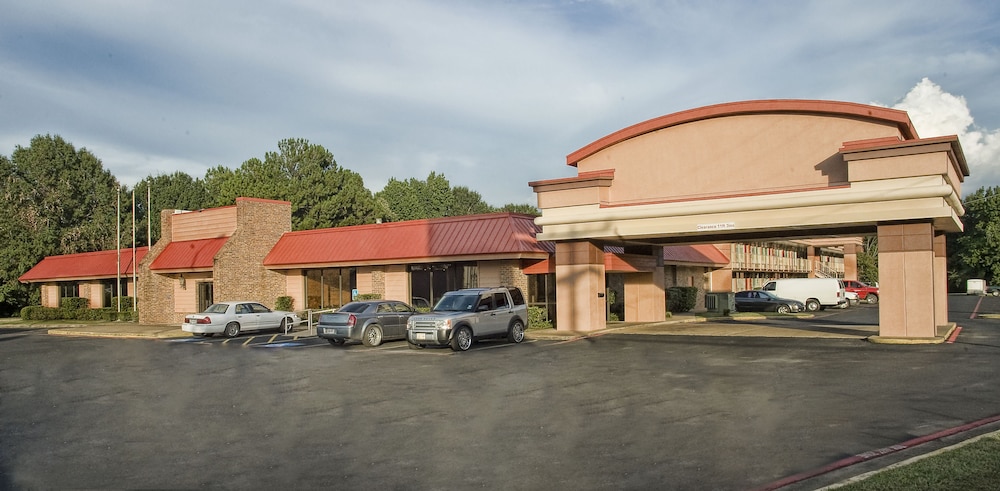 Express Inn Suites 4/29
