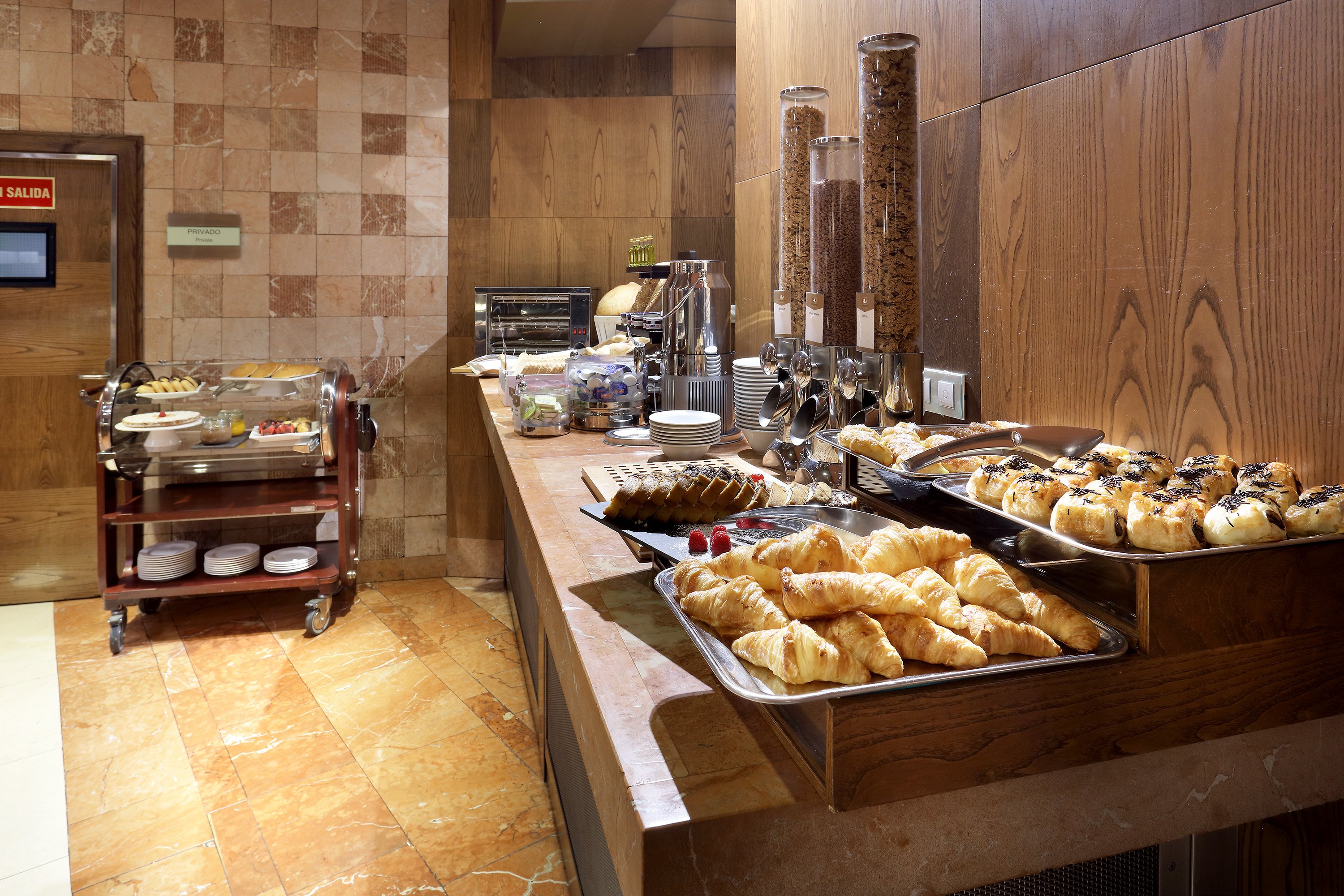 欧洲之星米拉希尔拉套房酒店(Eurostars Suites Mirasierra) 图片3