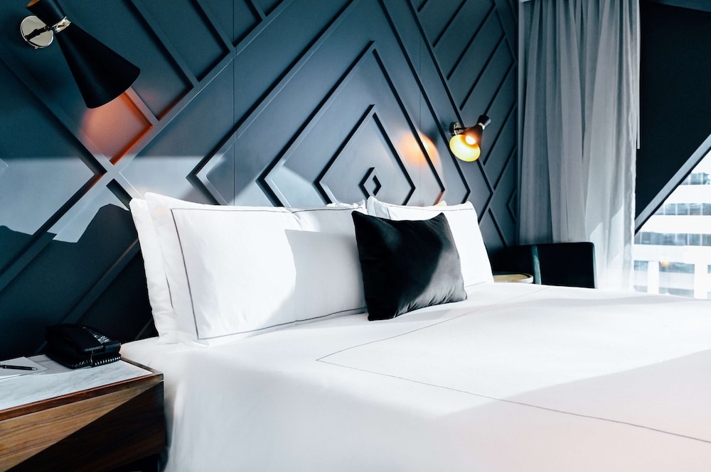 West Hotel Sydney Curio Collection By Hilton 65/80