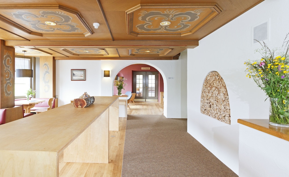 Hirschen Wildhaus Swiss Quality Hotel 5/50
