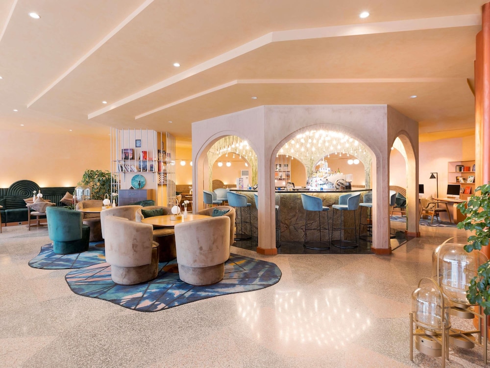 Mercure Istanbul Bakirkoy Hotel 9/73