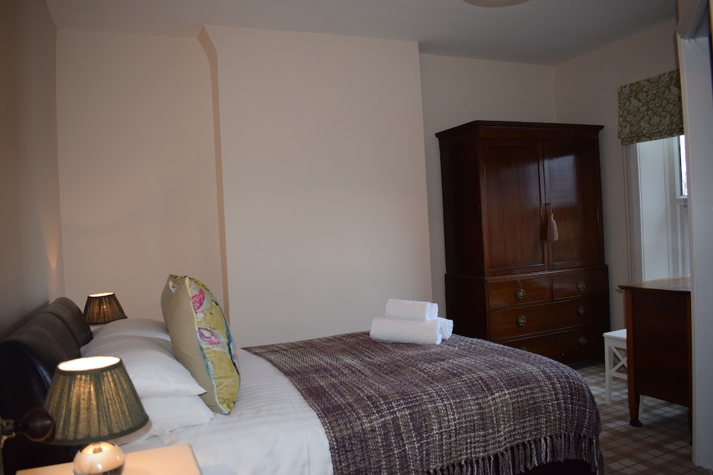 Harrogate Elite Living 14/49