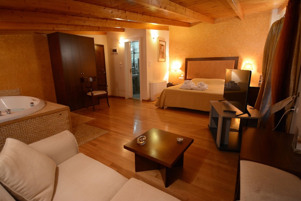 Hotel Chris 38/52