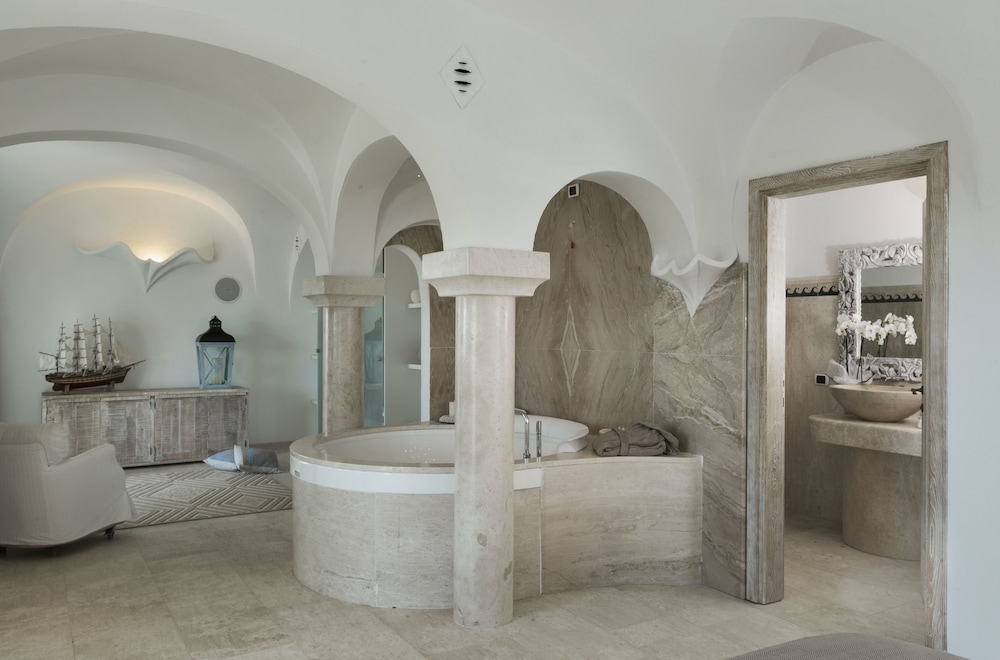 PULICINU HOTEL 3/50