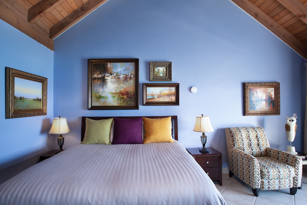 Sapphire Beach Resort 9/50
