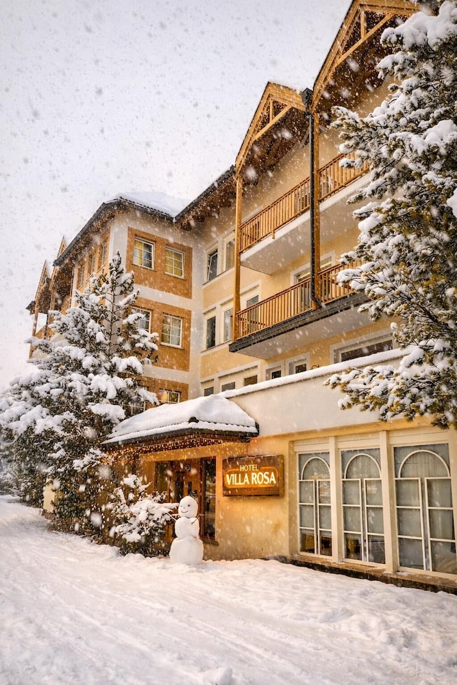 Villa Rosa 3/31
