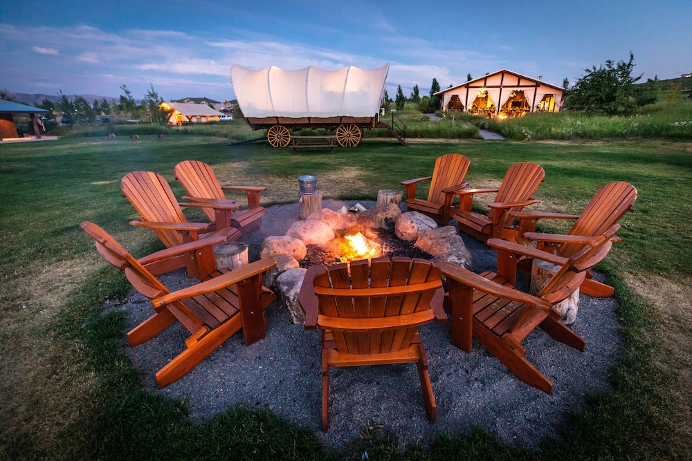 Conestoga Ranch Glamping Resort 98/100
