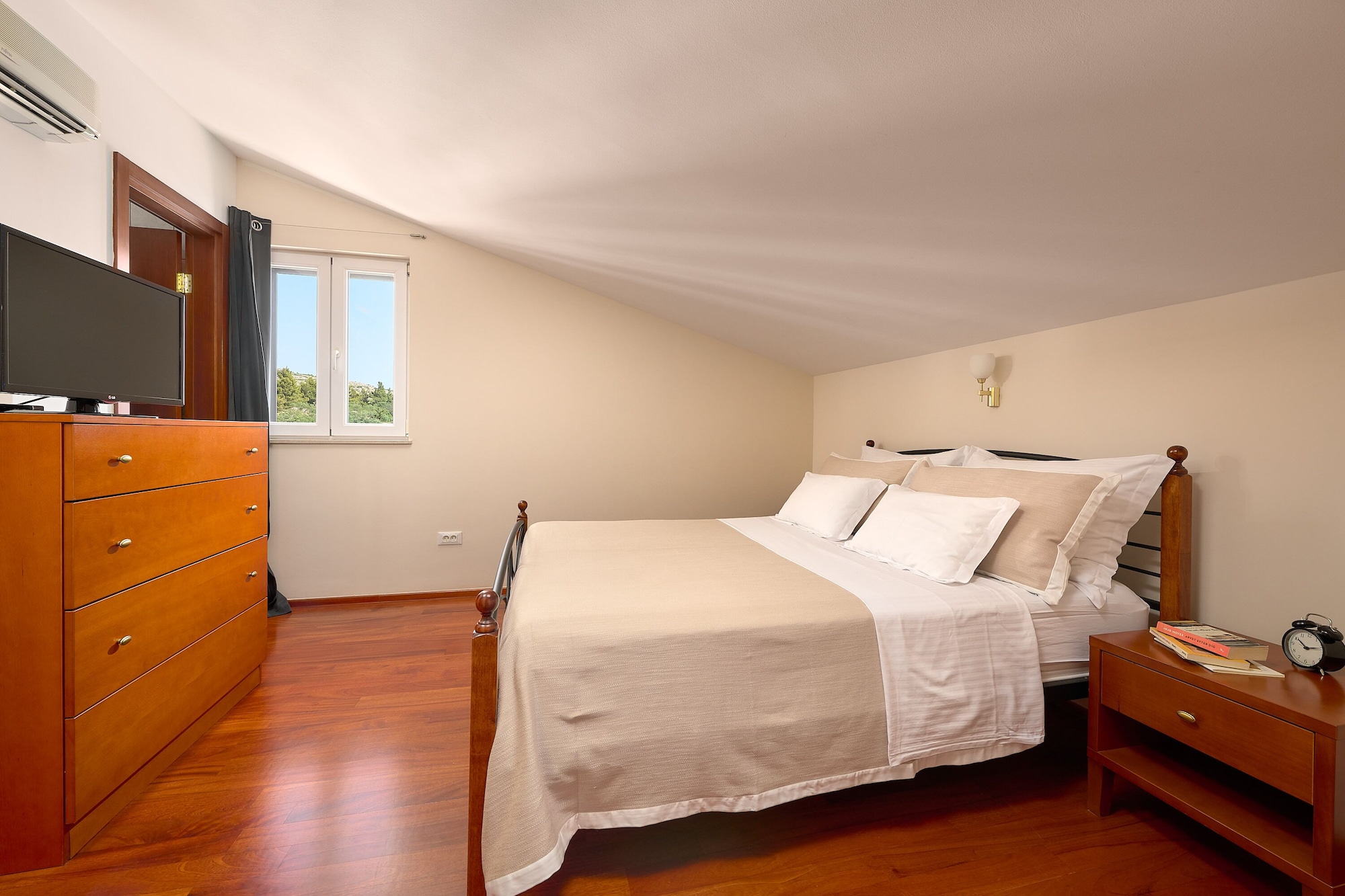 ROYAL, SUITE, SEA VIEW, TERRACE