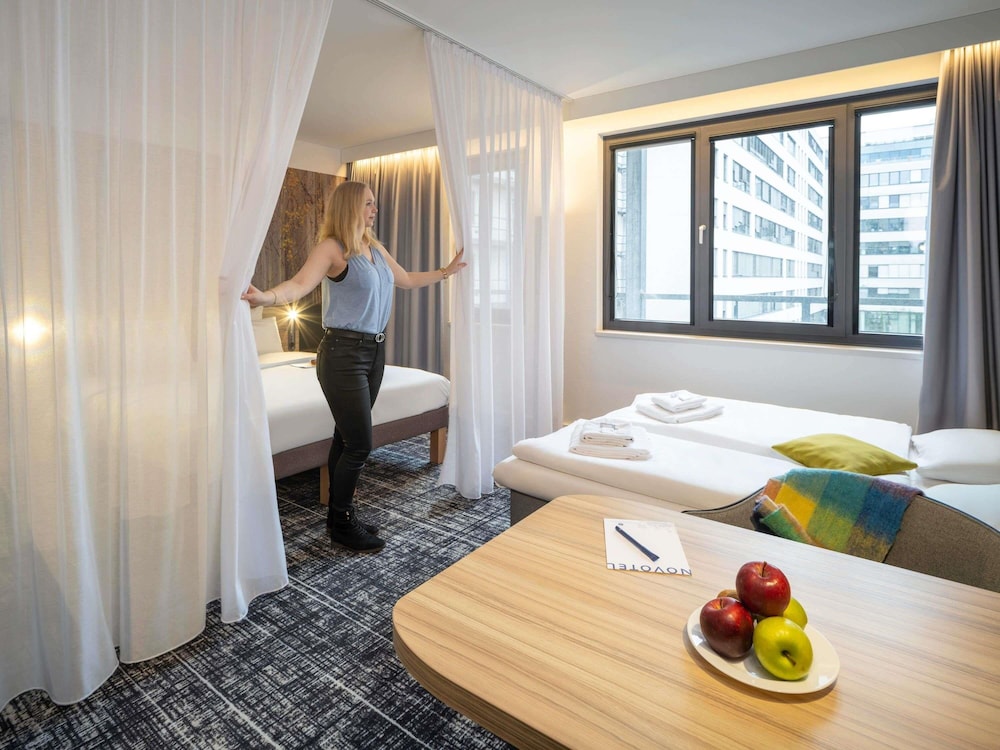 Novotel Suites Wien City Donau 38/72