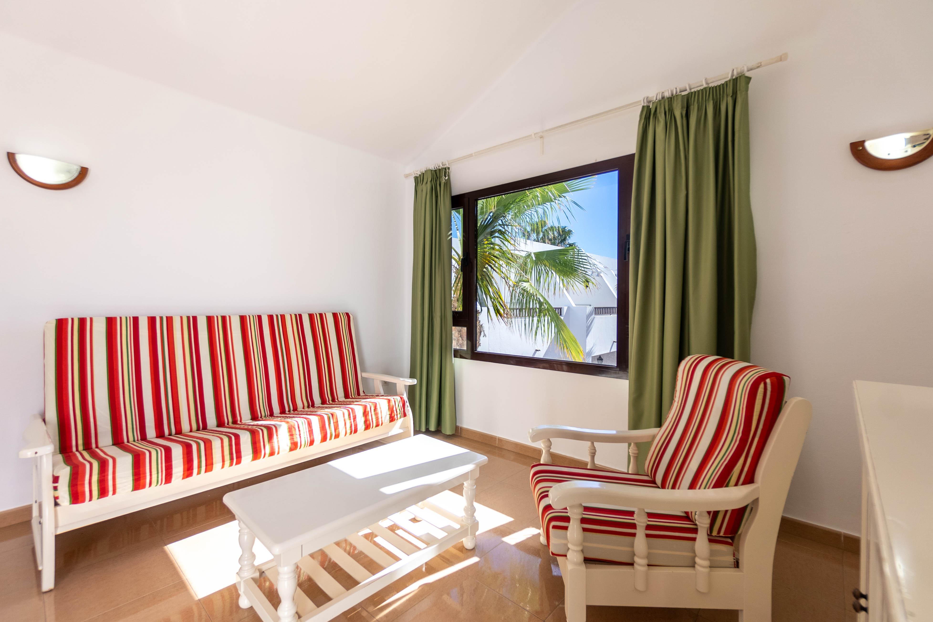 1 Bedroom, Apartment, Balcony or Terrace
