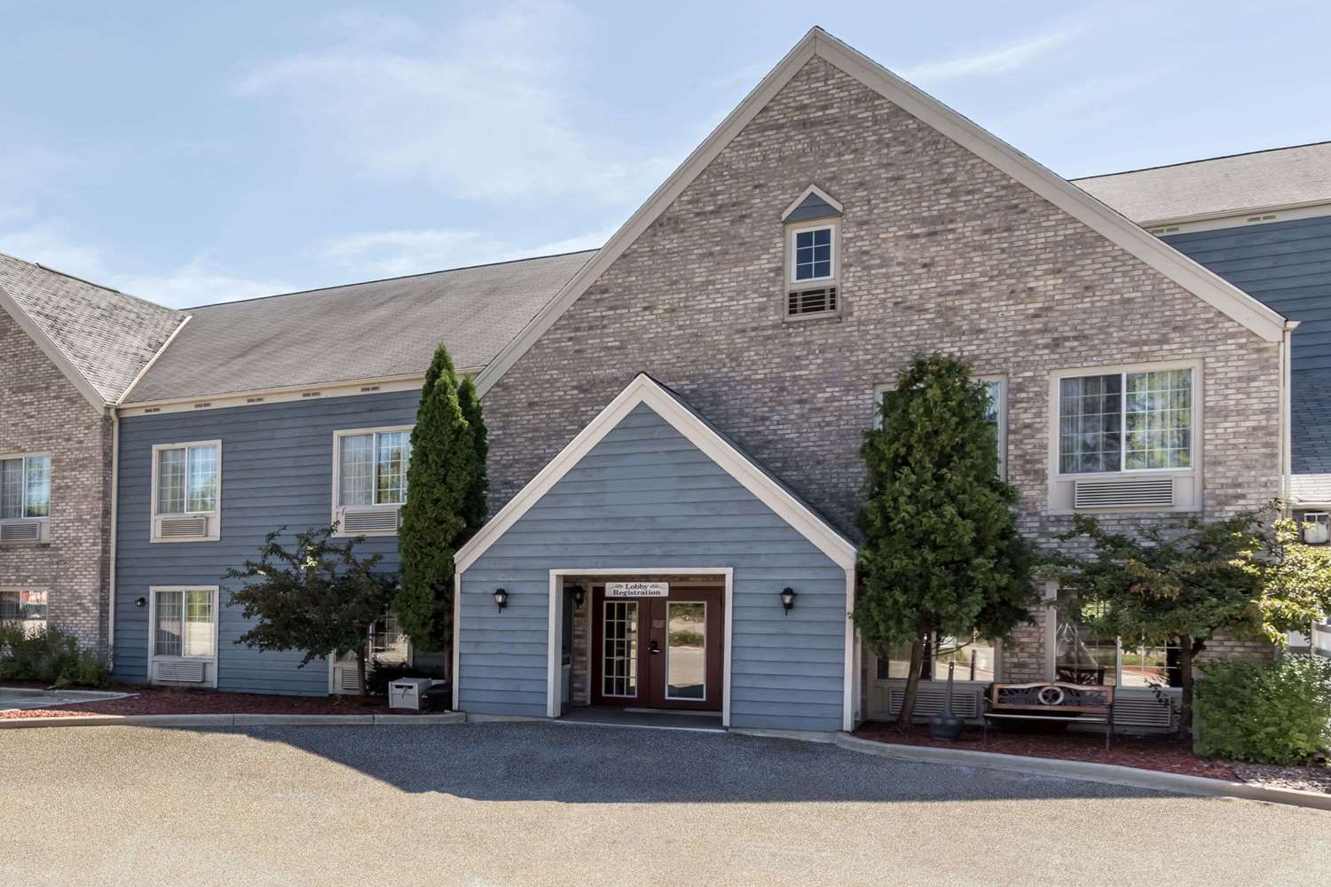 Baymont by Wyndham Mequon Milwaukee Area 4/33