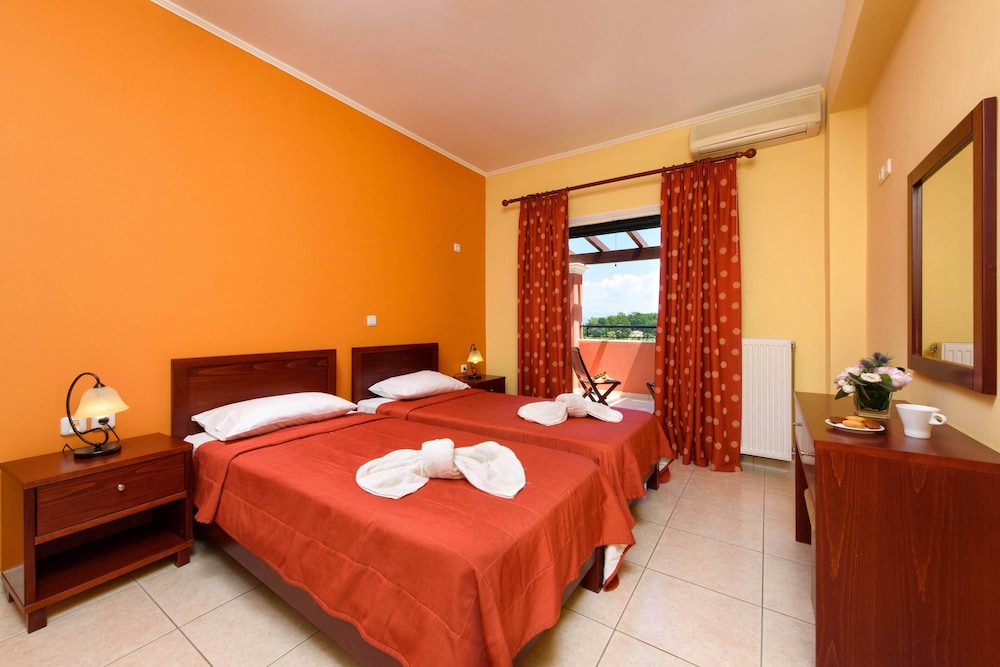 Villa Lemonia 11/50