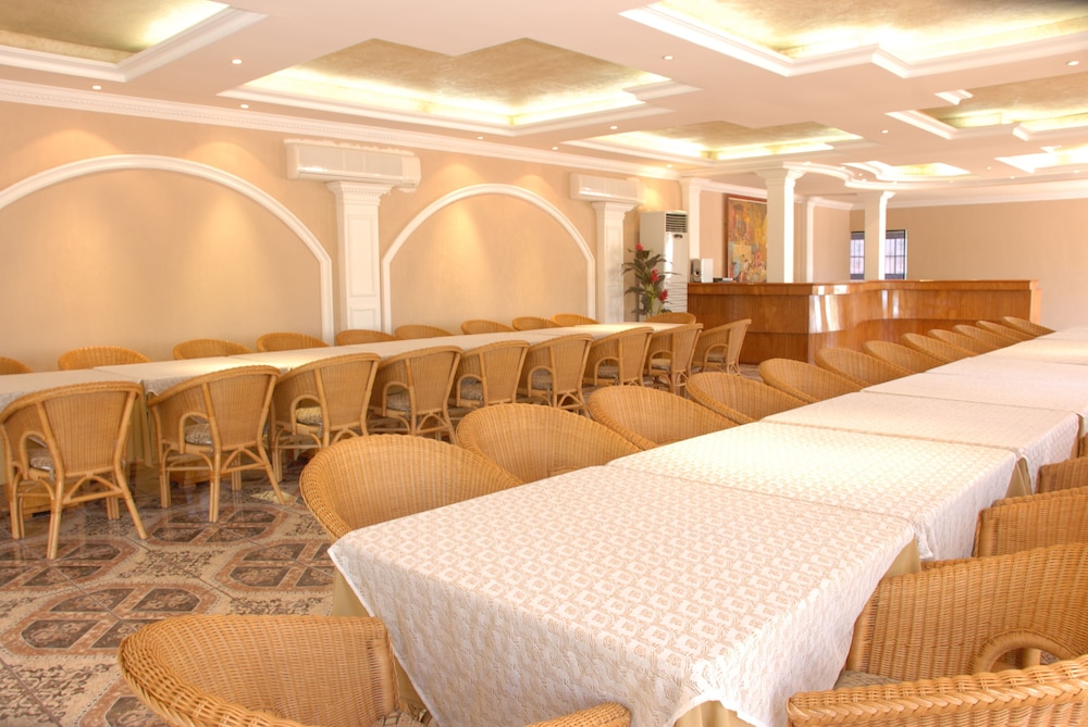 SUITE HOTEL MARIA DE LA LUZ 29/41