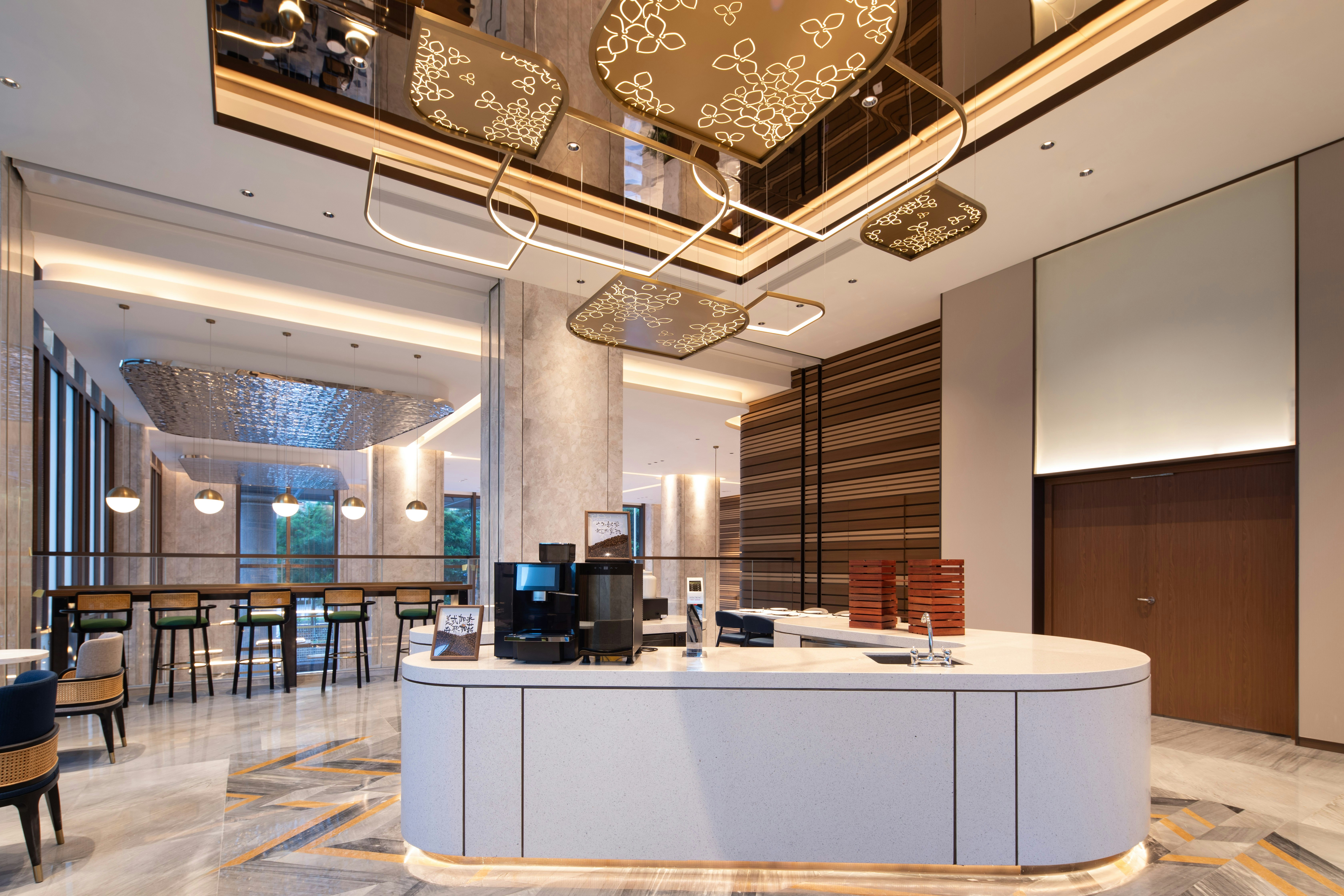 Hilton Garden Inn Beihai Jiafu 7/30
