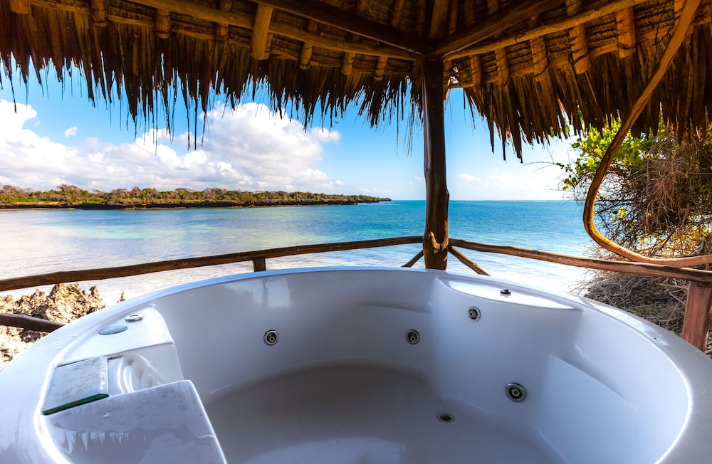 Chale Island Resort 45/70
