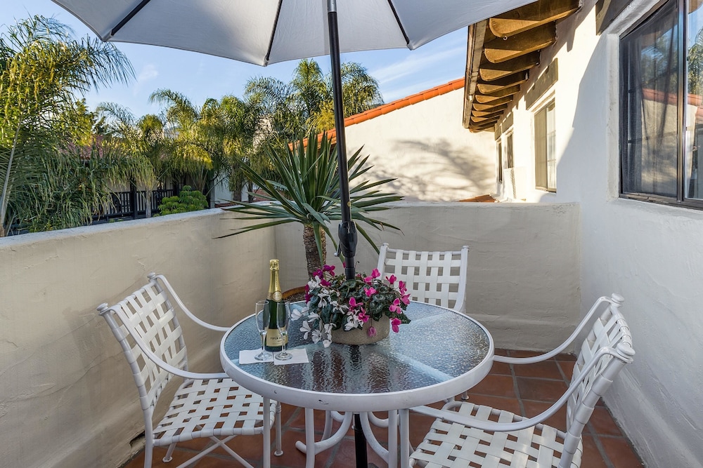 Best Western Plus Carpinteria Inn 31/42