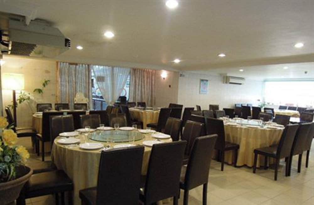 Ymca International Hostel 45/56