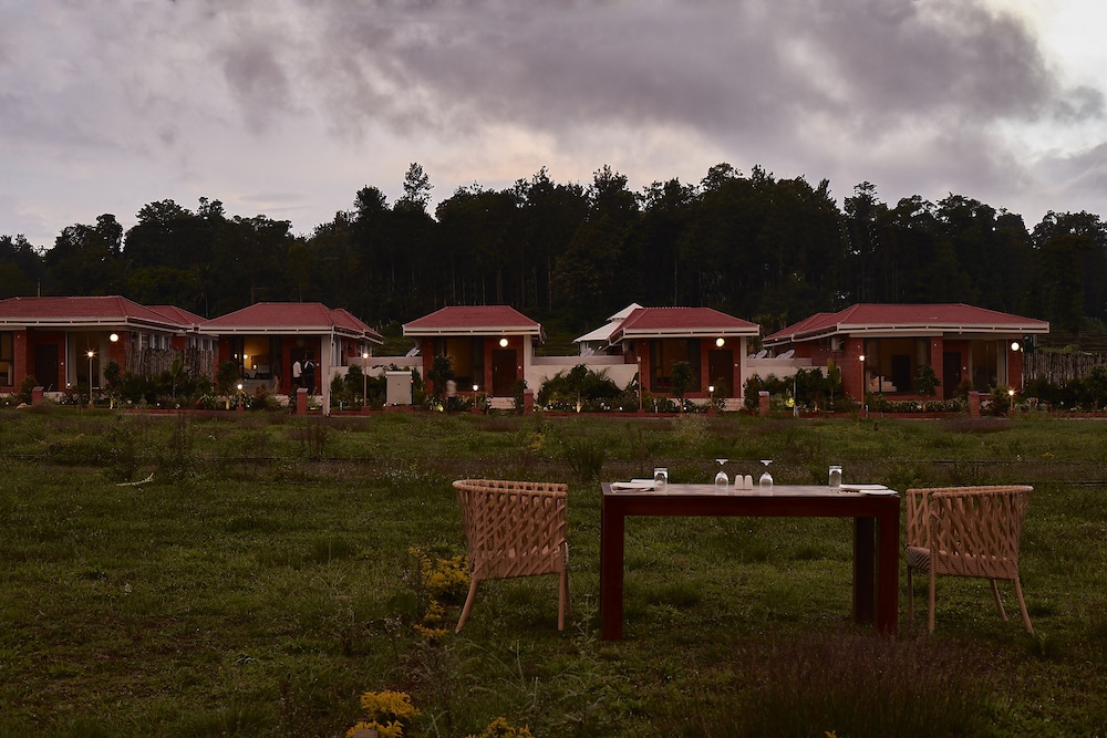 Sixth Element Luxury Resort 45/50