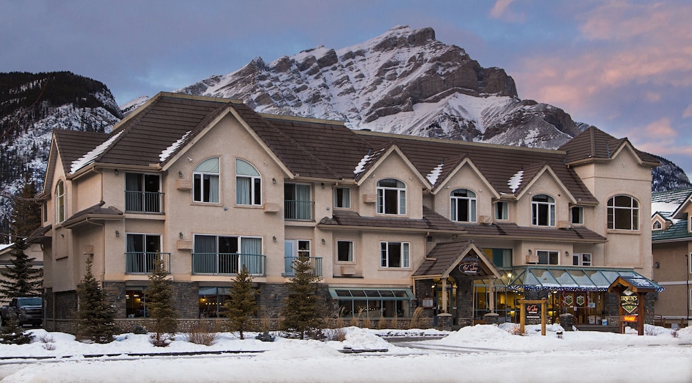 Irwins Mountain Inn Hotel 3/98