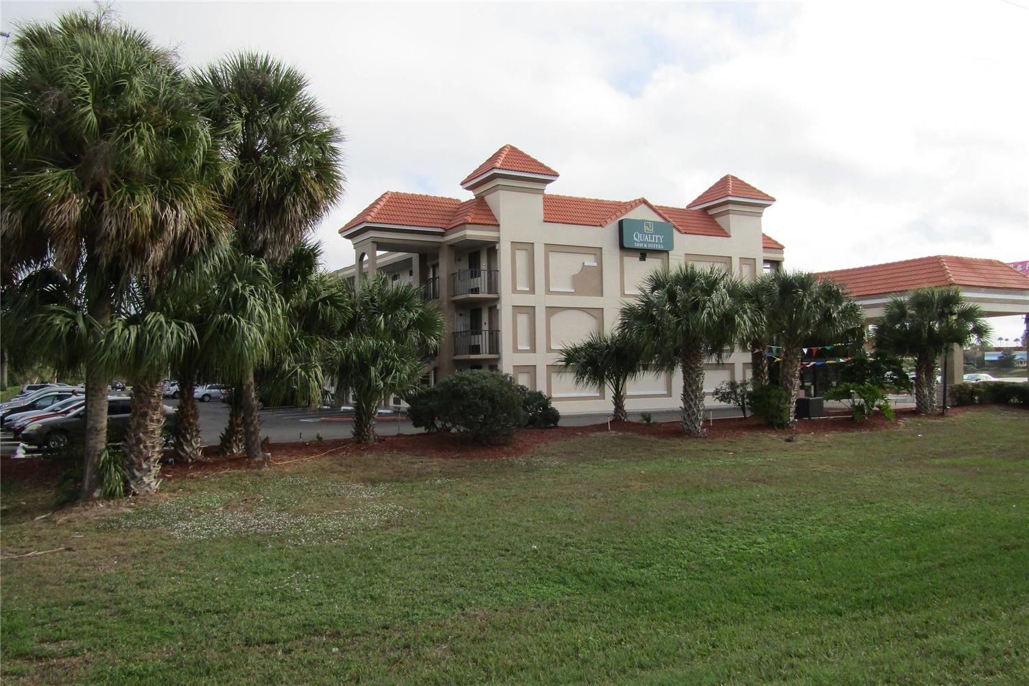 Quality Inn & Suites Kissimmee near Main Gate 39/41