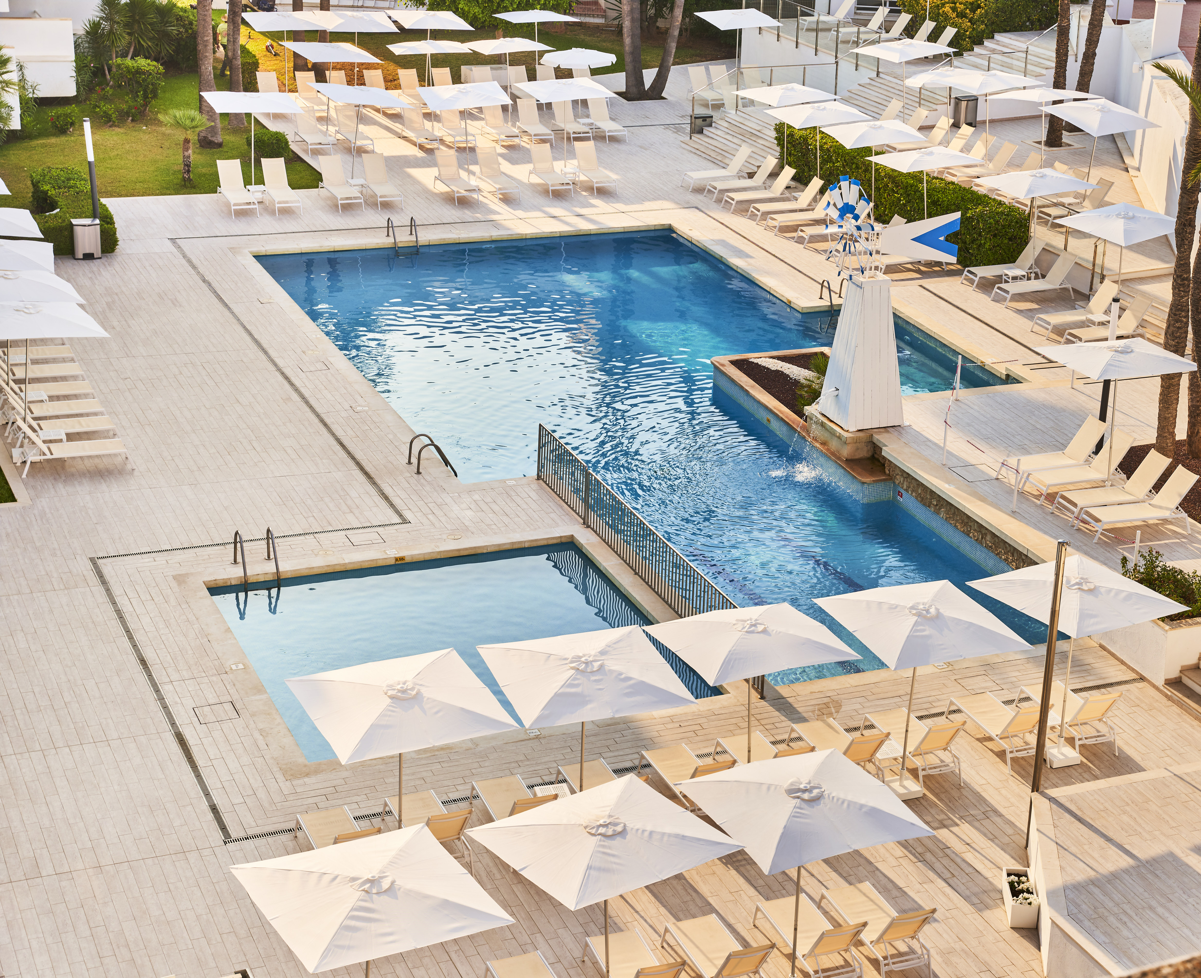 Globales Cala Bona Suites 54/56