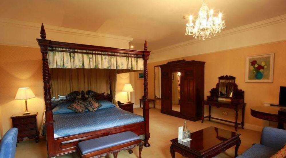 Barberstown Castle 10/50