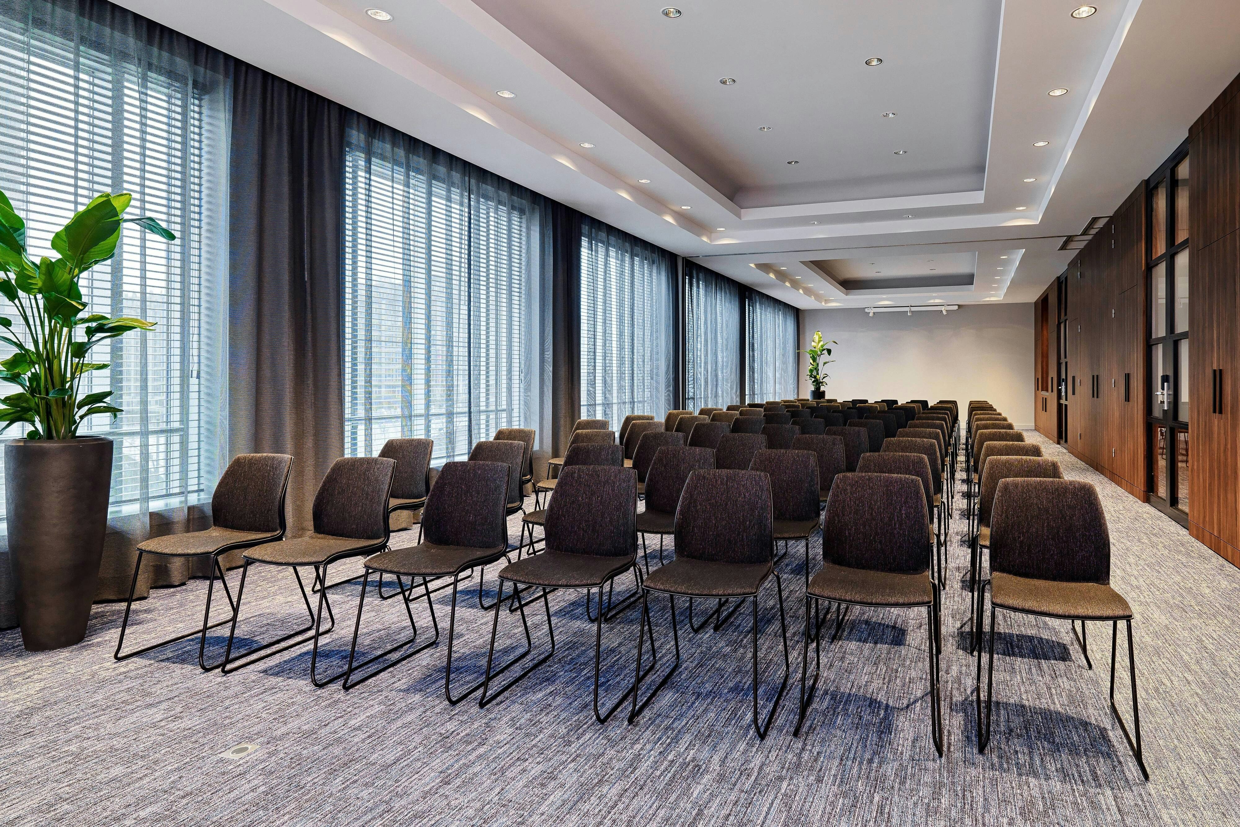 Rotterdam Marriott Hotel 48/56