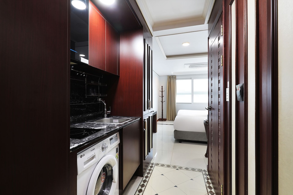 Inter City Seoul Serviced Residence Hotel 49/50