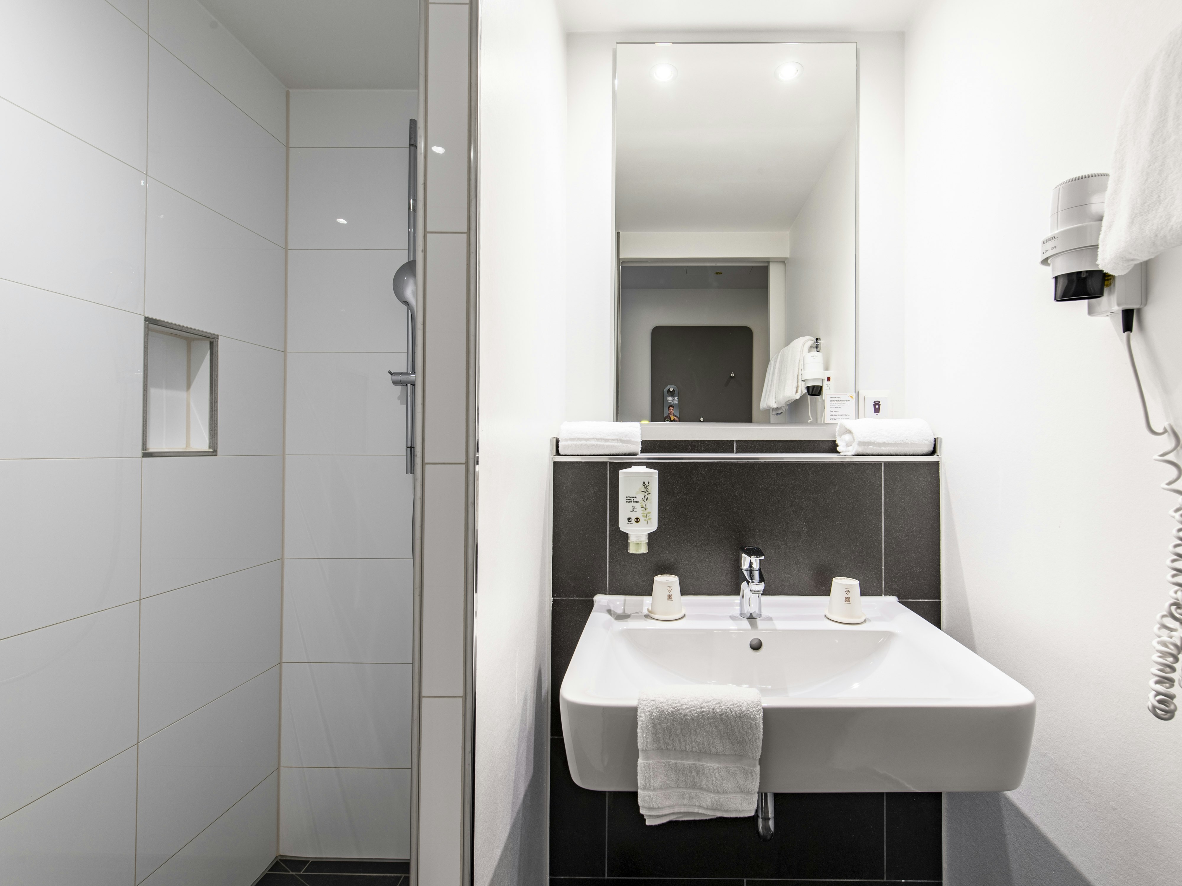 B B Hotel Munchen Olympiapark 42/45